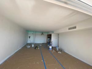 painting contractor Holiday before and after photo 1695665553037_279557264_532259981825118_3763329465458913896_n